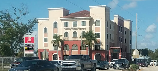 Del Prado Family Dental