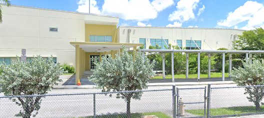 Gateway Environmental K-8 Learning Center - CHI