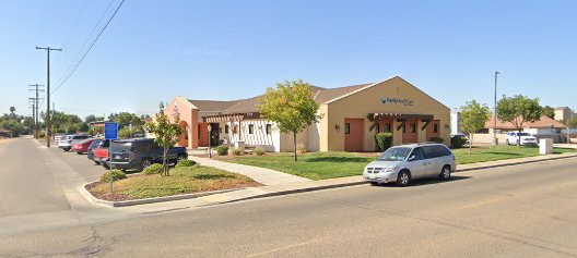 Family HealthCare Network - Woodlake