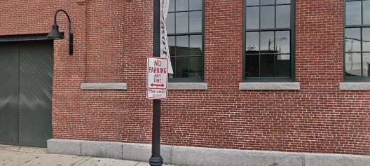 Lowell Community Health Center - Eye Center